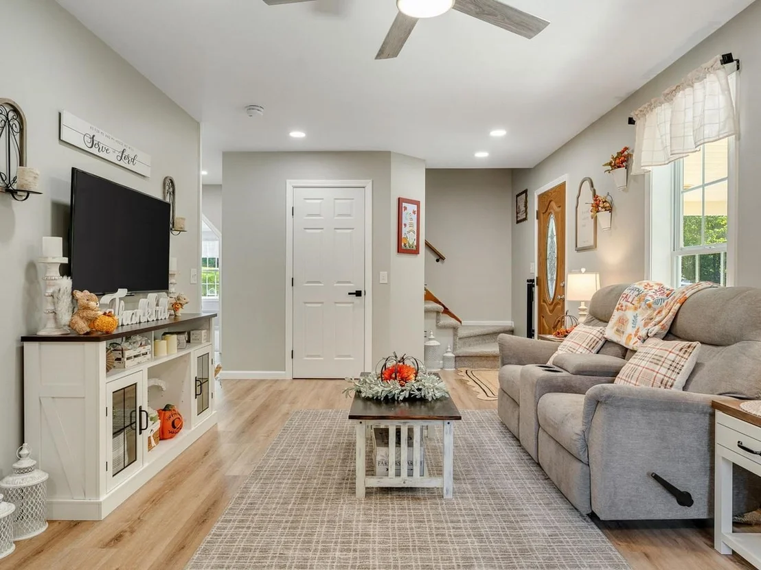 Photo of 1419 Cambridge