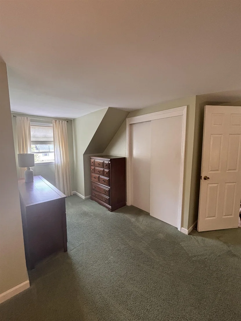 Photo of 20 Edgewood