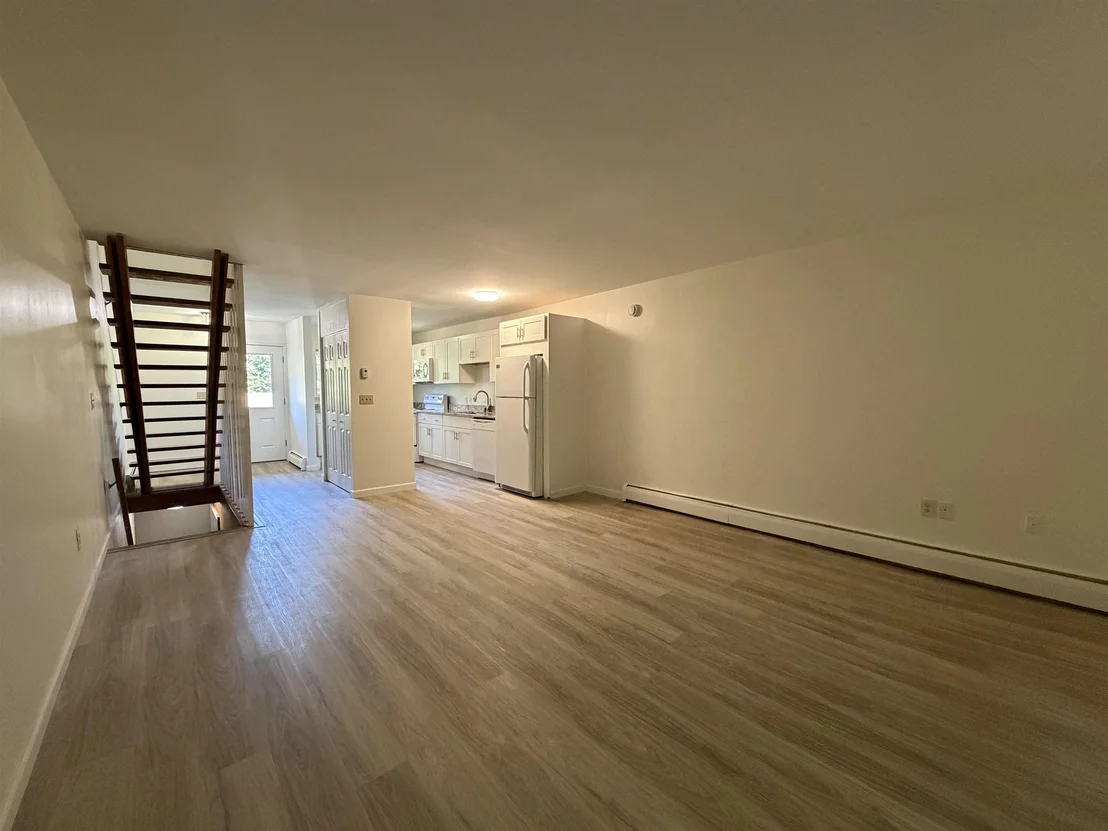 Photo of Unit 4 at 39 Brookside