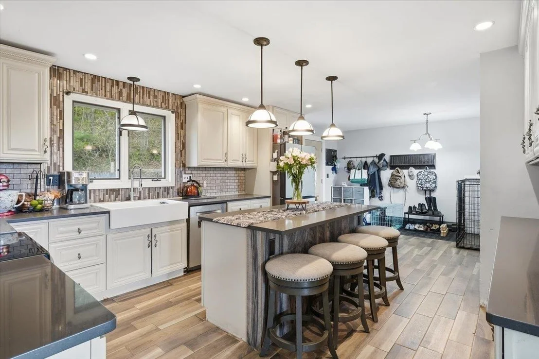 Photo of 33 Valley View
