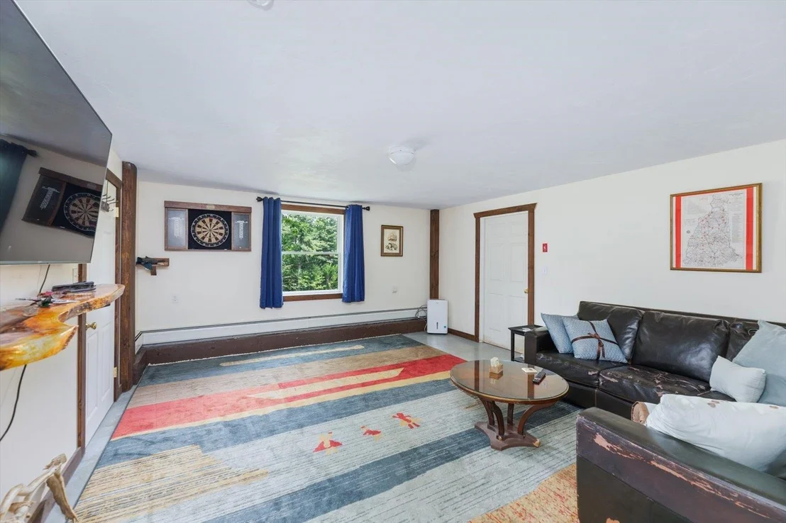 Photo of 55 Chestnut Hill