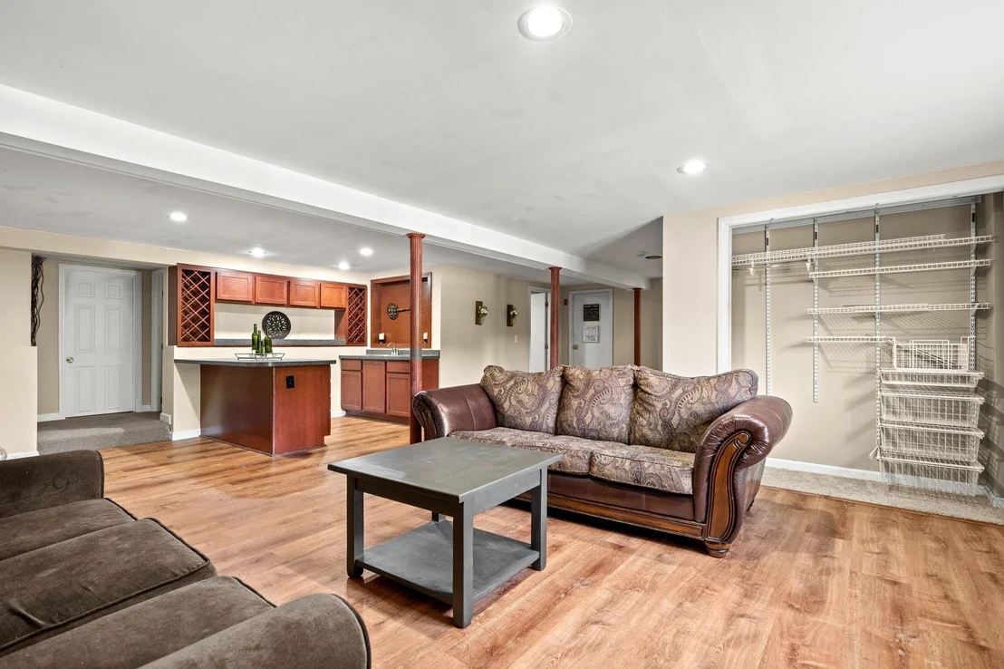 Photo of 240 Hampstead
