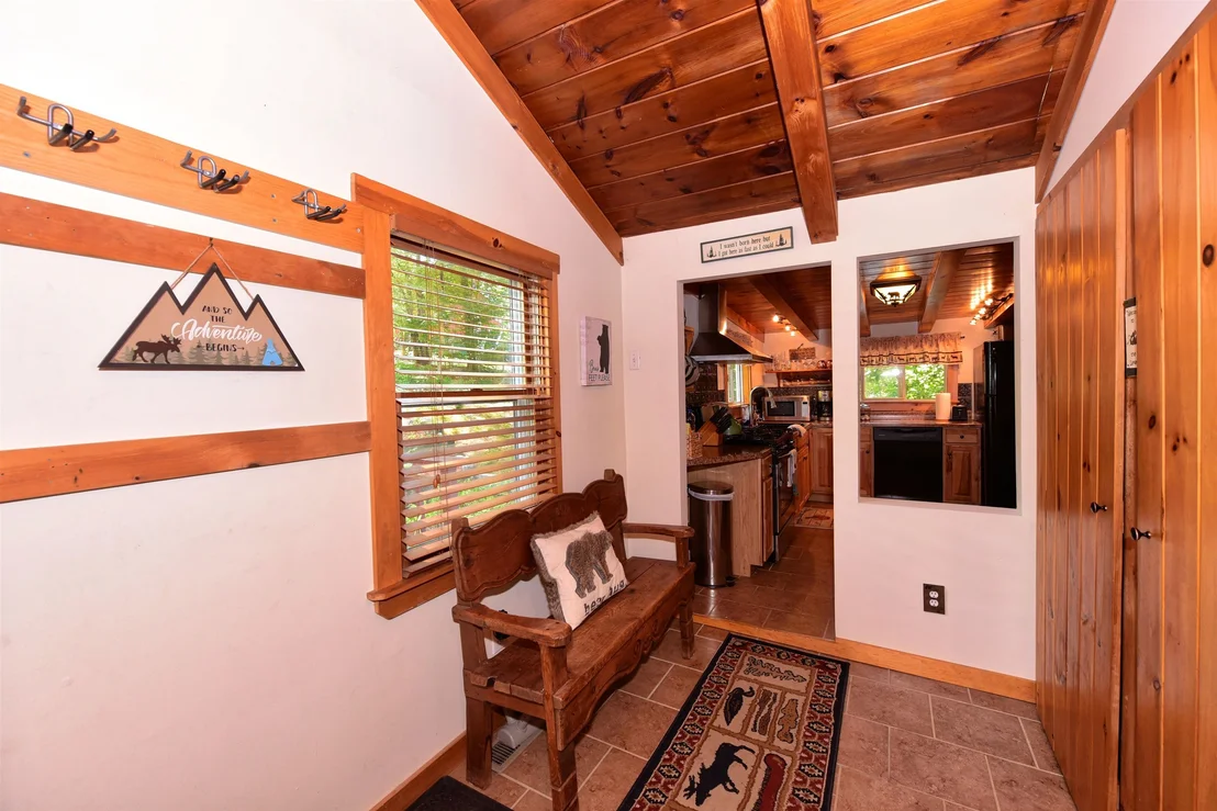 Photo of 140 Mountain View