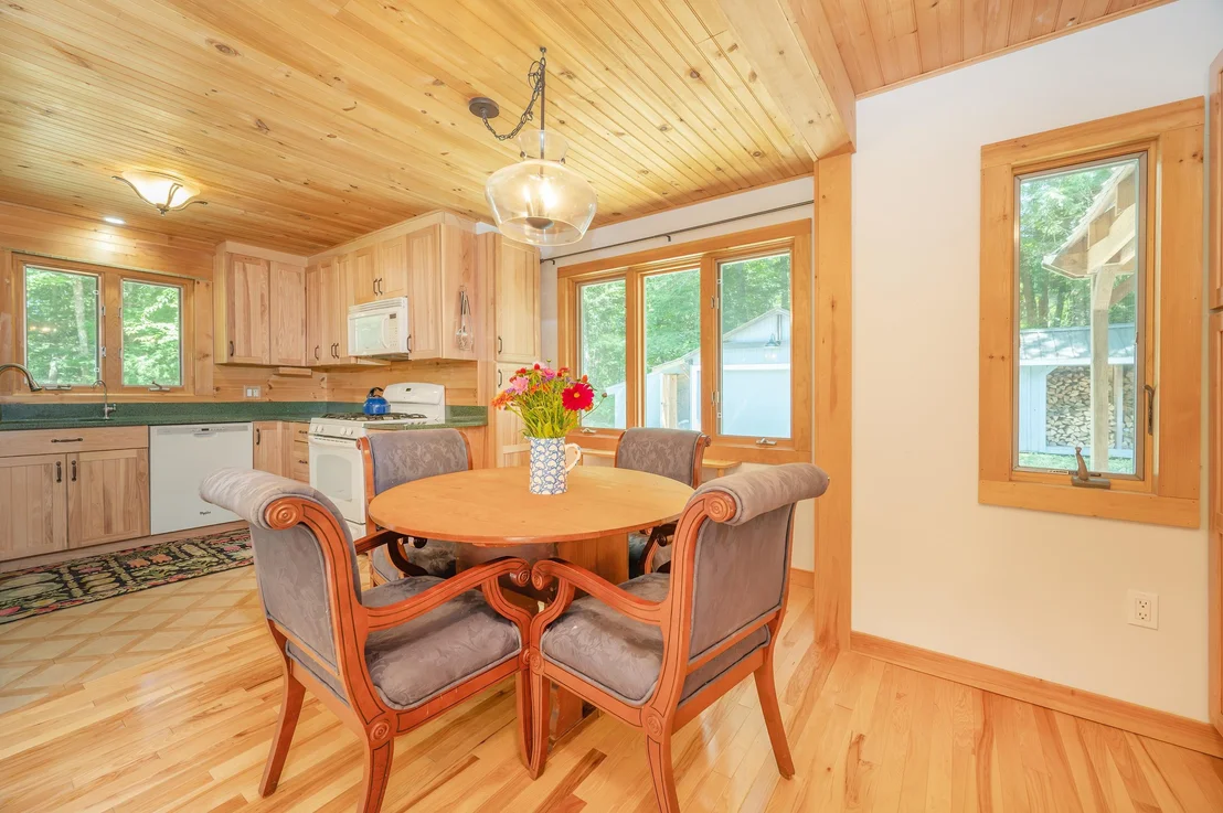 Photo of 32 Highwood