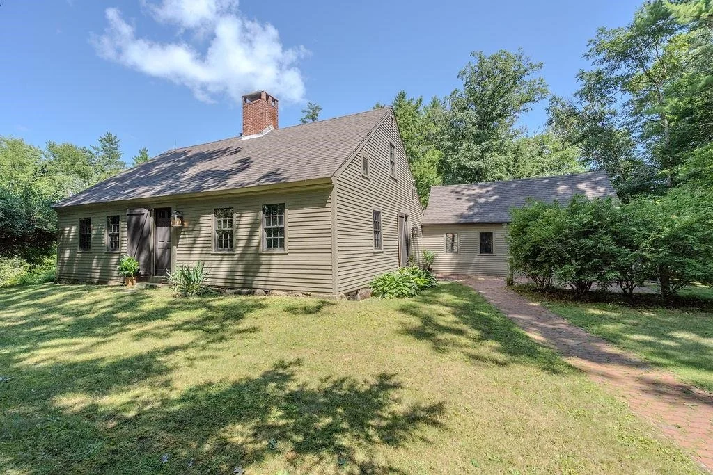 Photo of 129 Webster Mills