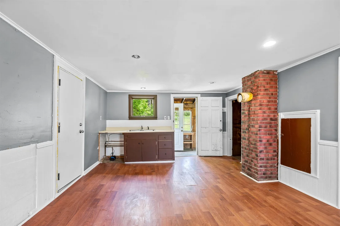 Photo of 108 High