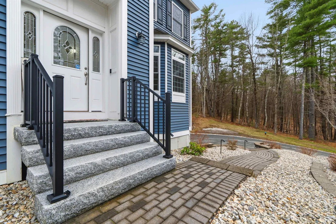Photo of 18 Longmeadow