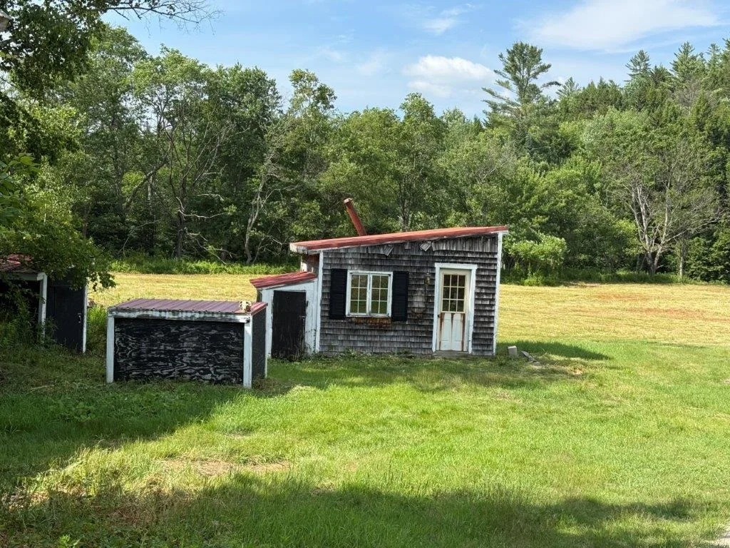 Photo of 446 Walker Brook