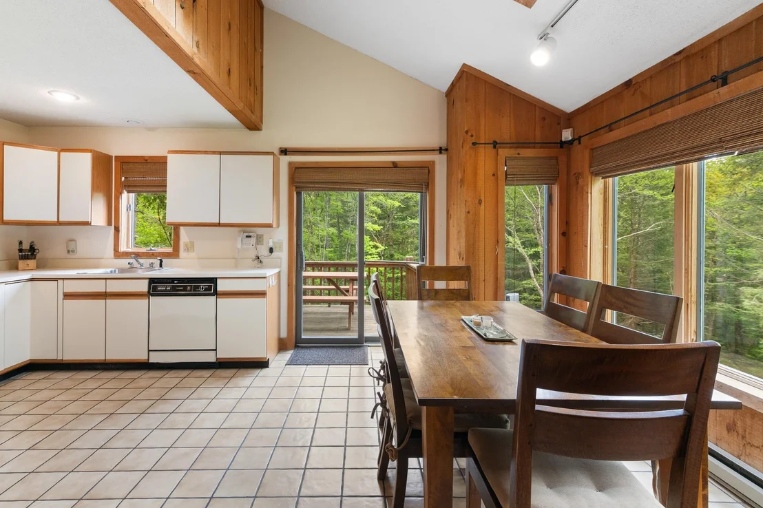 Photo of 34 Ellis Brook