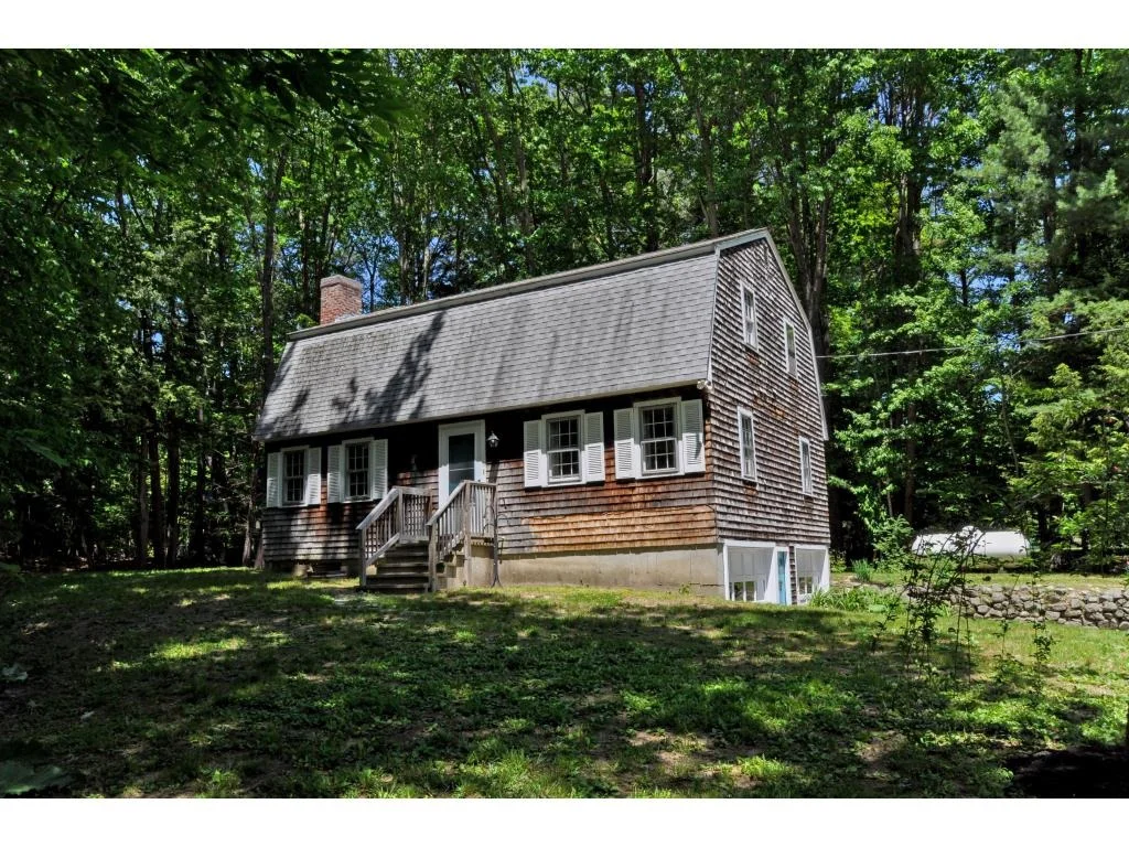 Photo of 11 Bartlett
