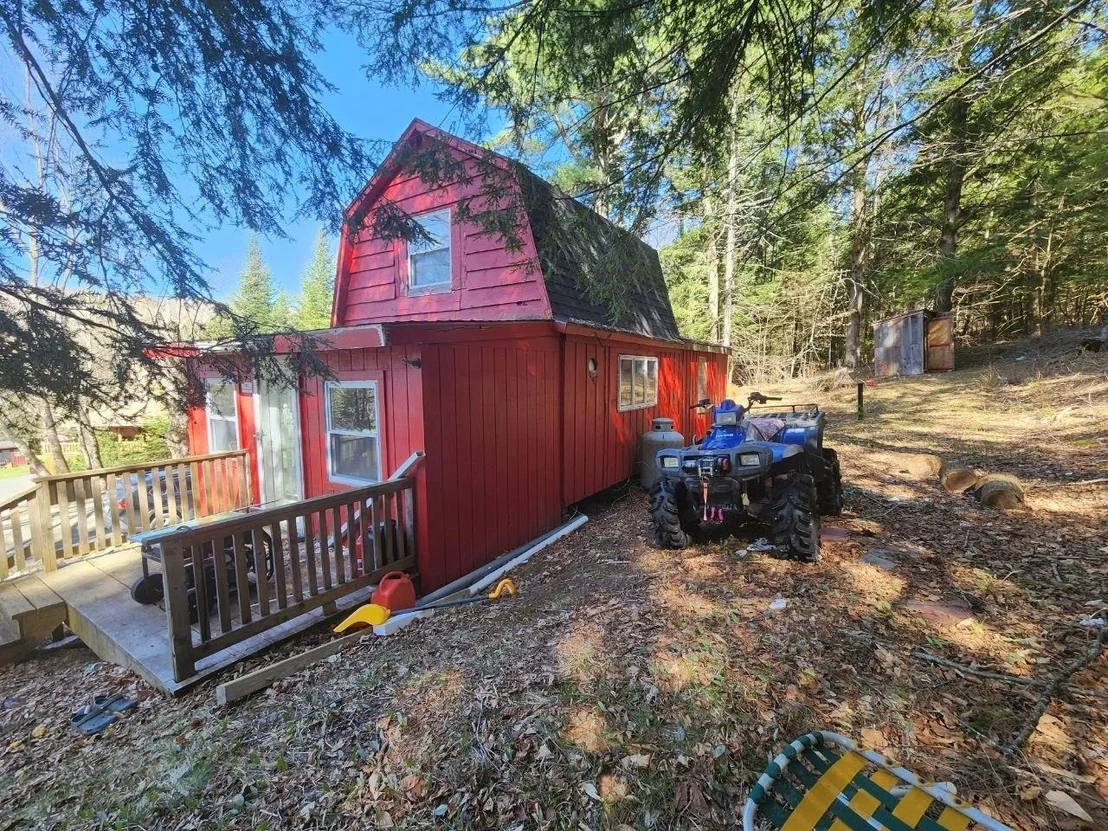 Photo of 1594 White