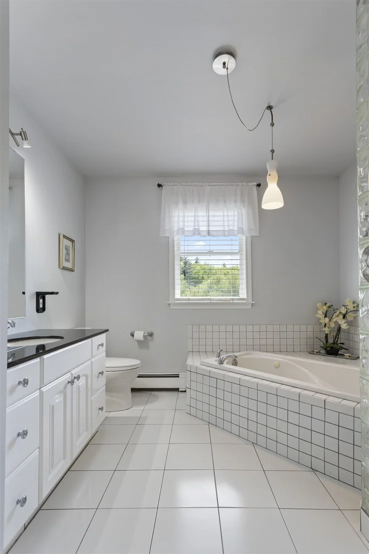 Photo of 15 Kelso