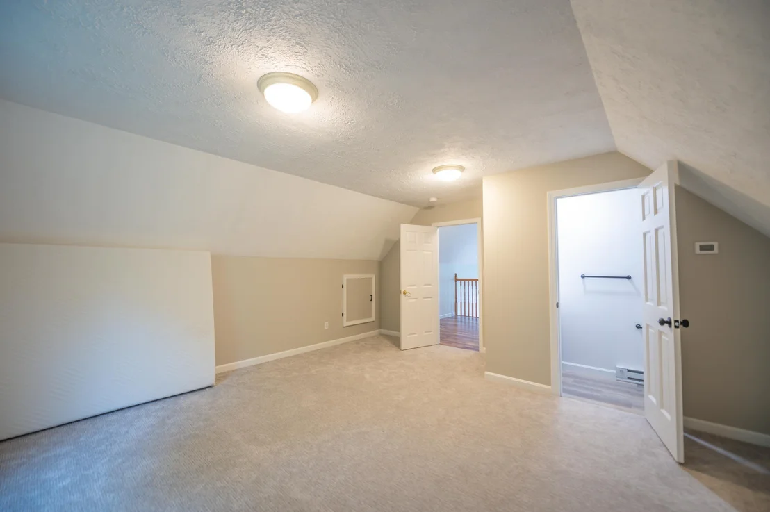 Photo of 28 Lightning Ledge