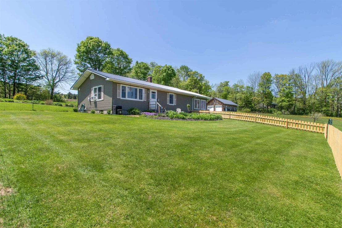 Photo of 938 Stevens
