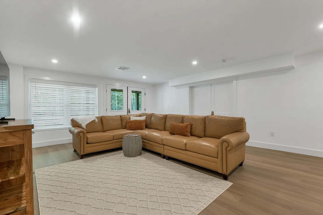 Photo of 1341 Cherry Valley