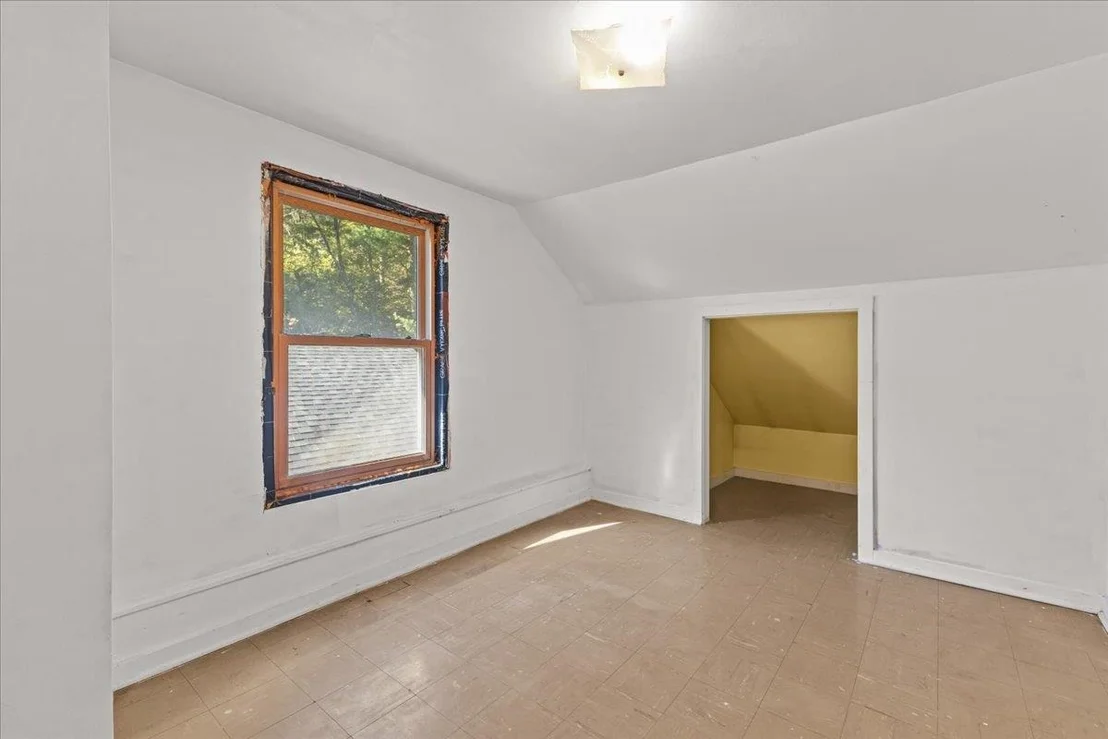 Photo of 155 West Milton