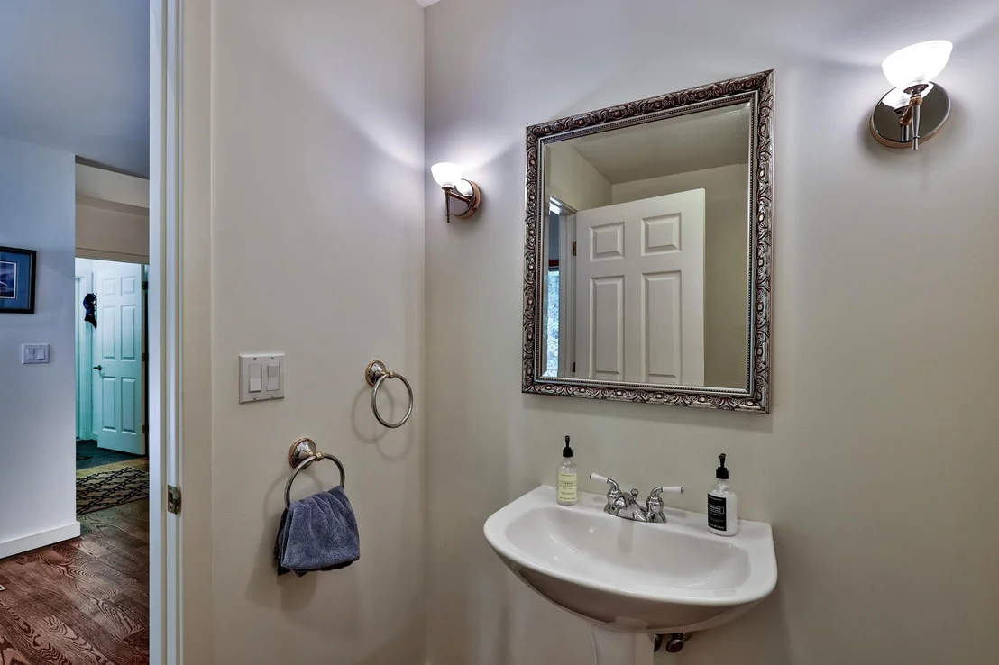 Photo of 58 Knoll