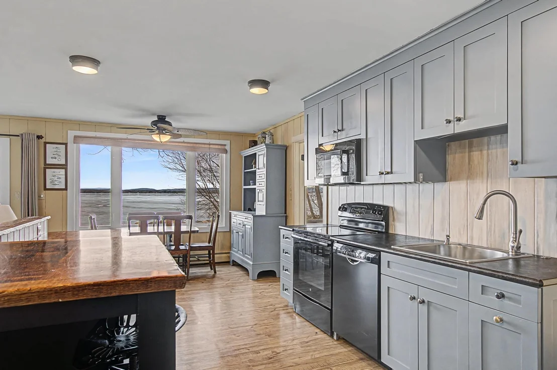 Photo of 87 Jayview