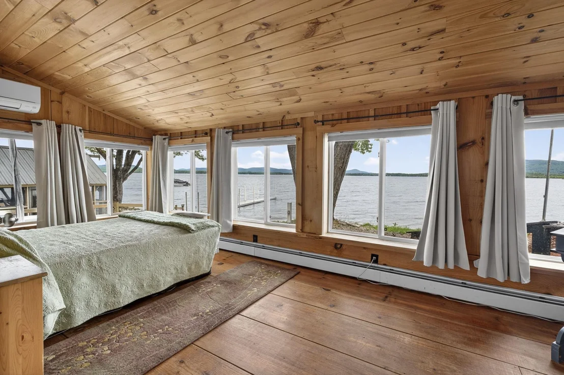 Photo of 44 Ossipee Lake