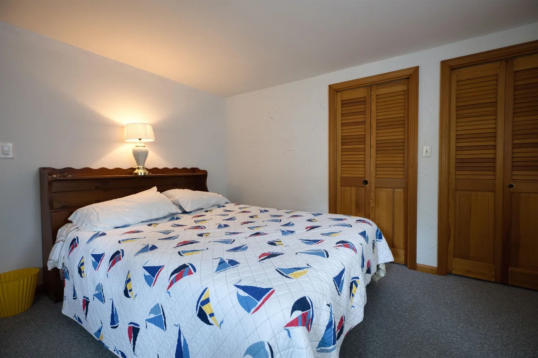 Photo of 463 Huckins