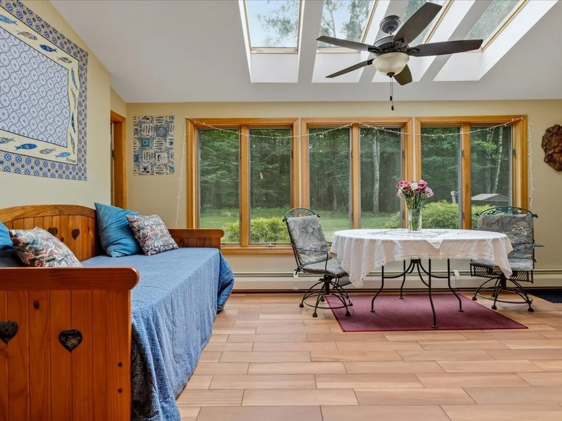 Photo of 709 West Milton