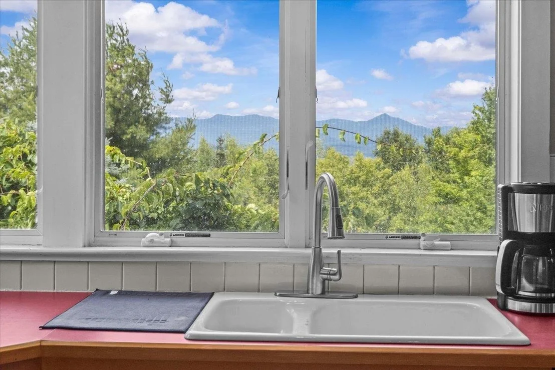 Photo of 340 Worcester Ridge