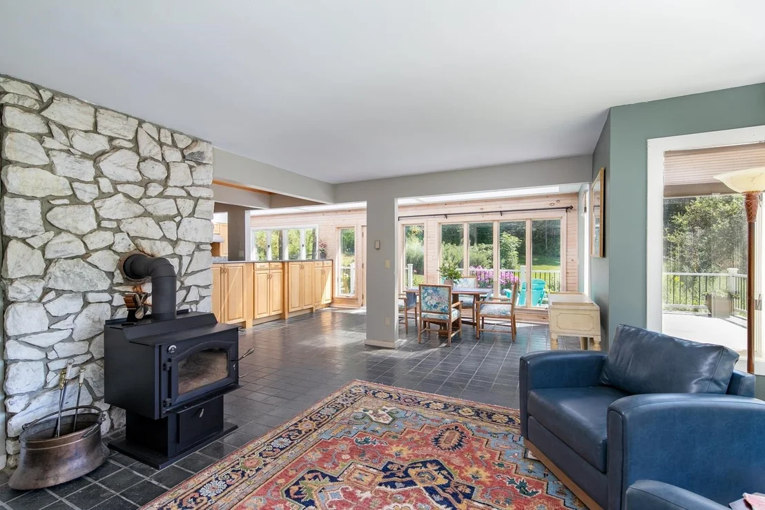 Photo of 2744 Danby Mountain