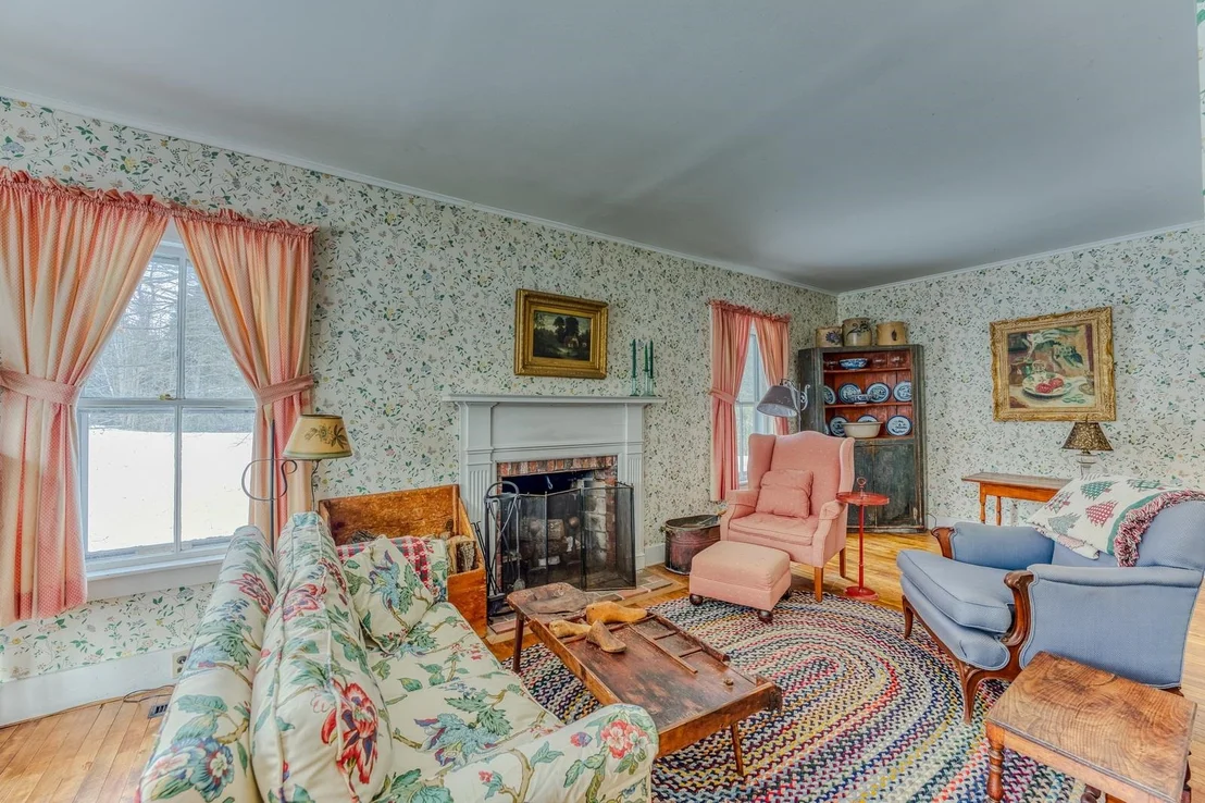 Photo of 249 Mountain View