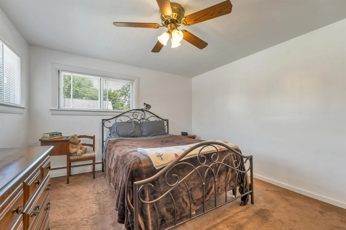 Photo of 21 Acton