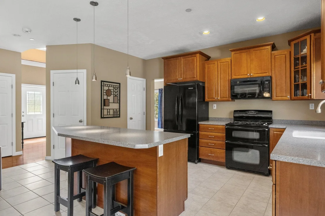Photo of 17 Mcqueston