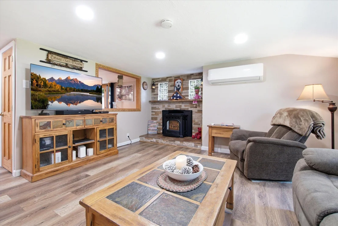 Photo of 30 Danis Park