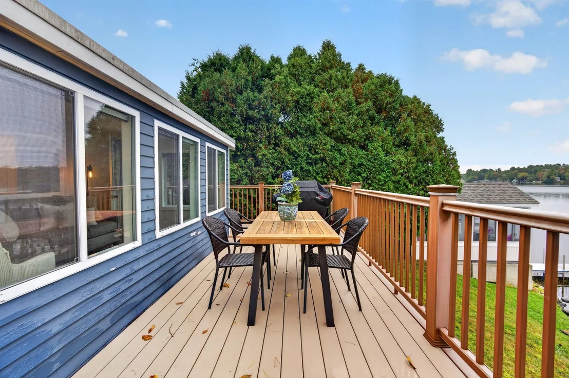 Photo of 20 Lakeside