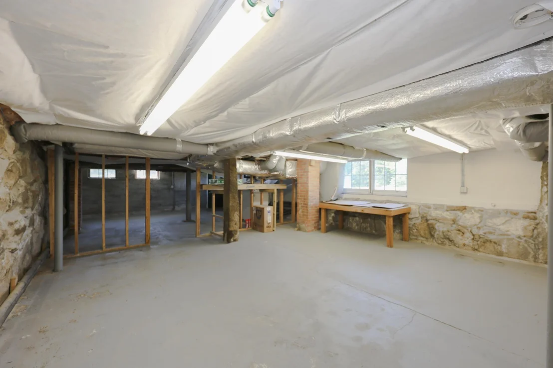 Photo of Unit 3 at 34 Post