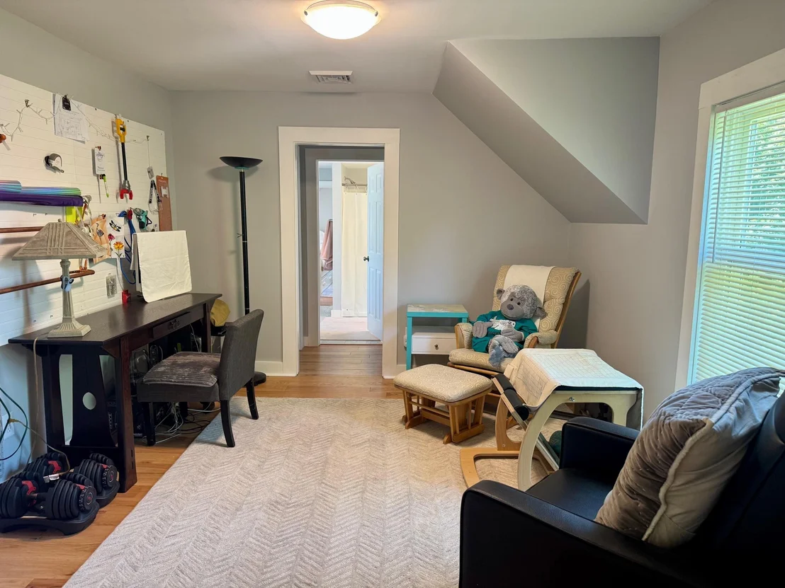 Photo of 42 Pine