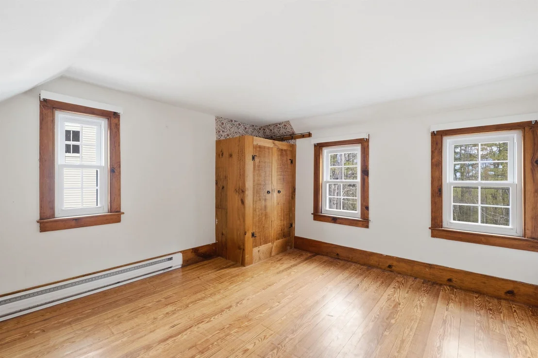 Photo of 275 Granite