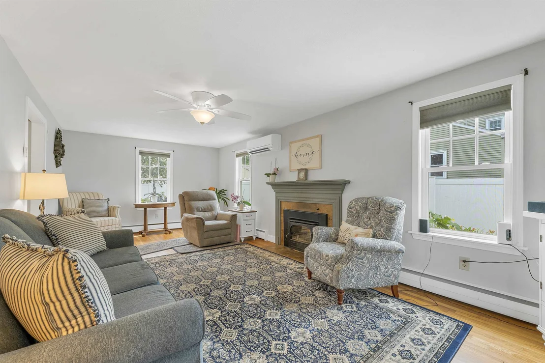 Photo of 2 Belmont