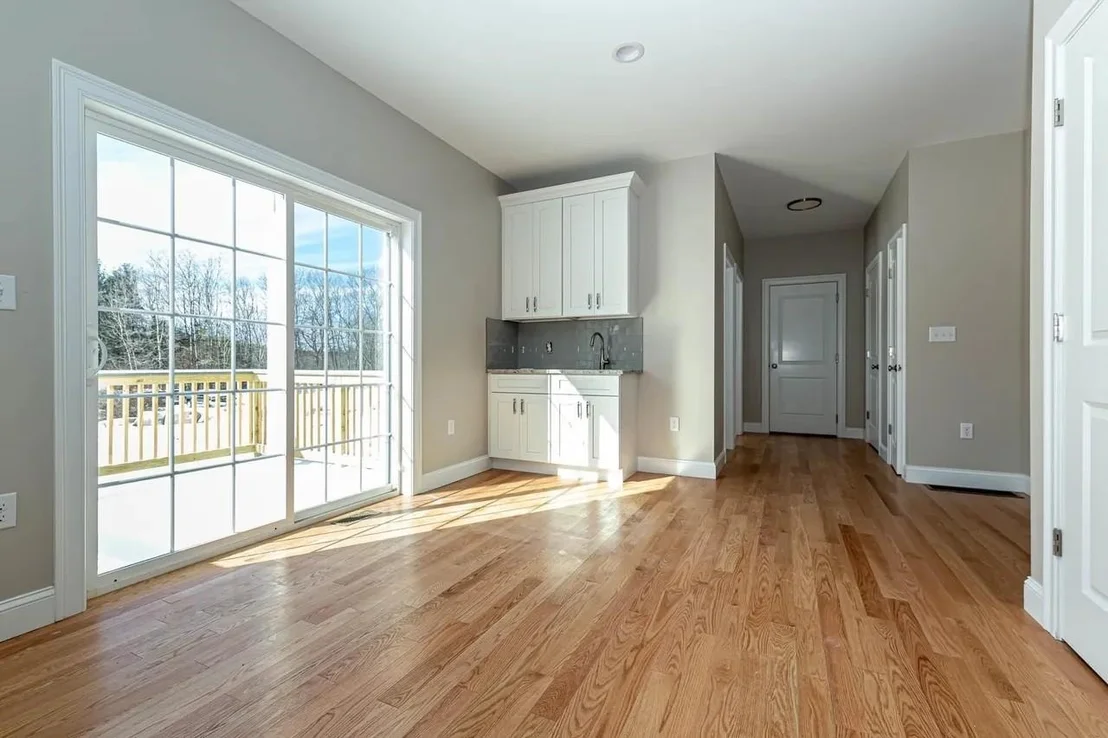 Photo of 10 Beech Hill