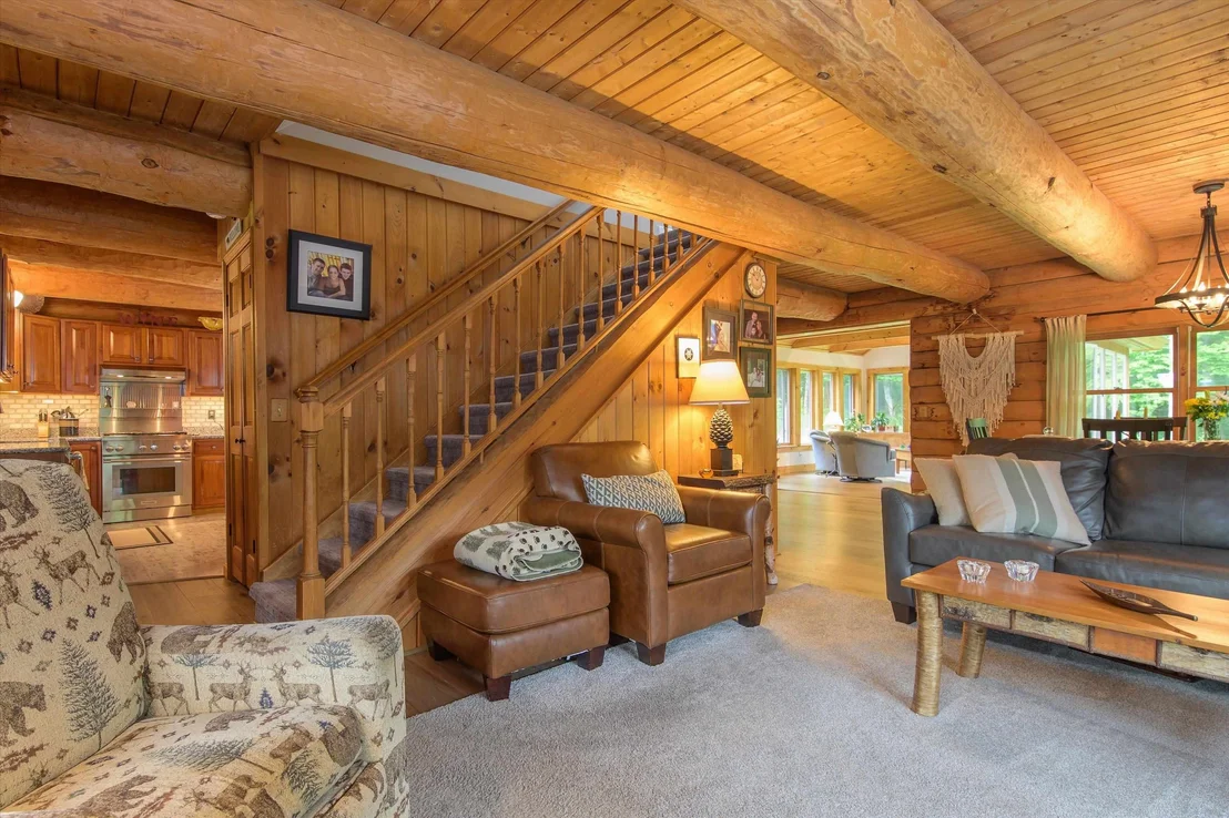 Photo of 566 Patch Hill