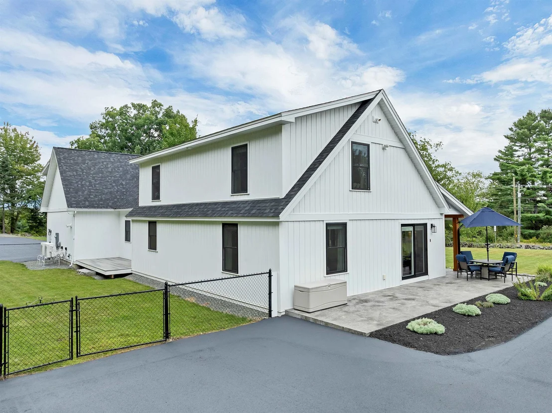 Photo of 329 Mountain View