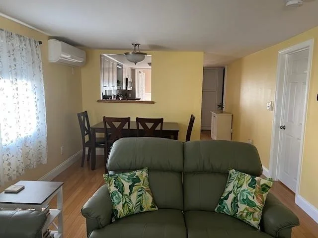 Photo of 23 Walnut