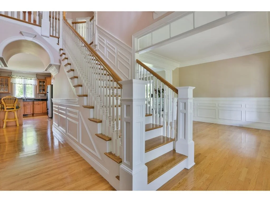 Photo of 357 N Amherst