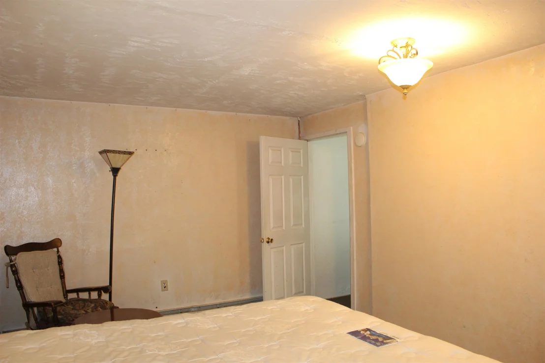 Photo of 76 I