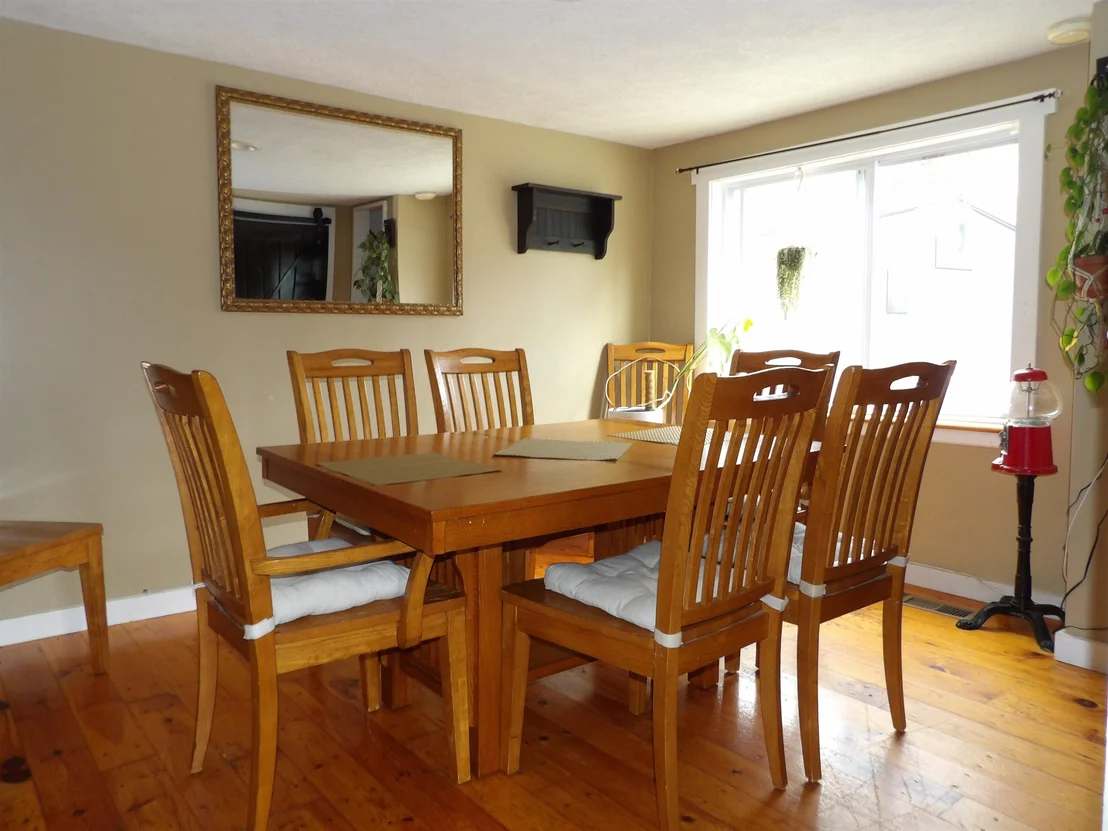 Photo of 76 Meadowview