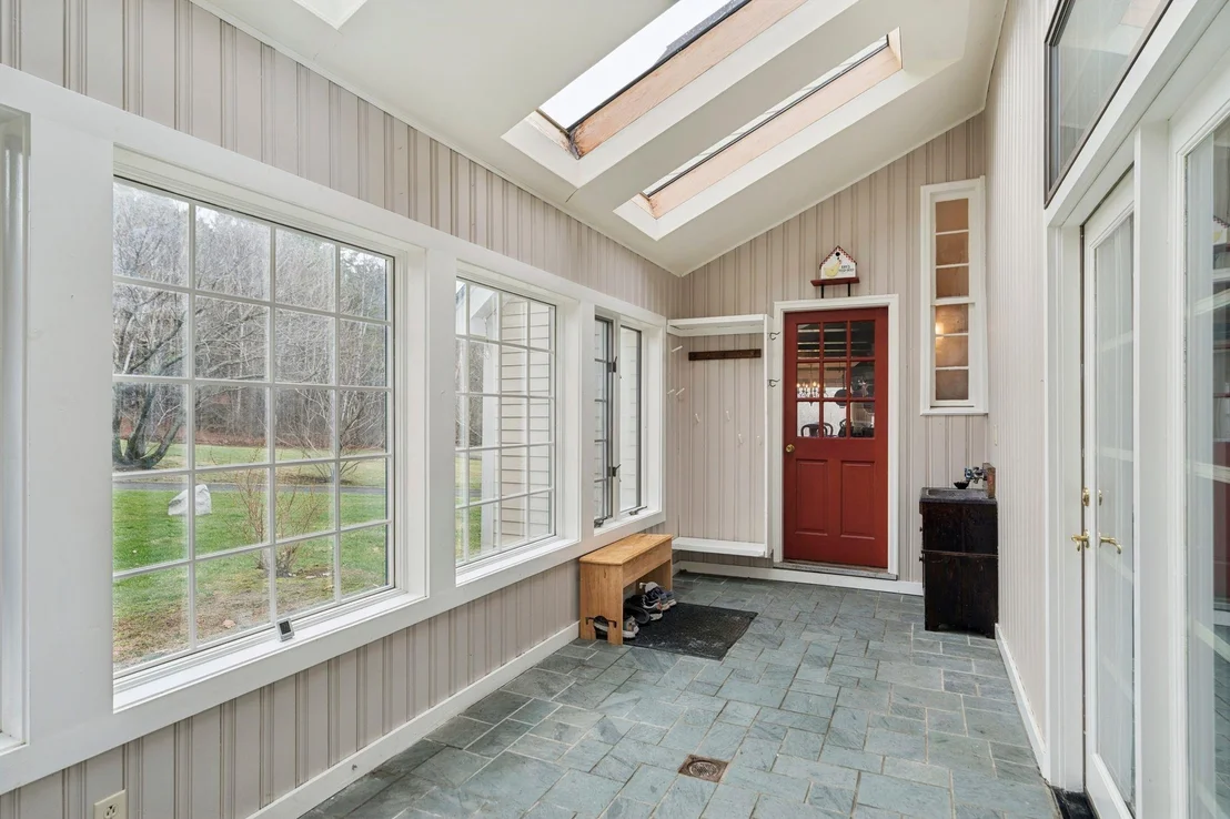 Photo of 441 Rhoades Hill