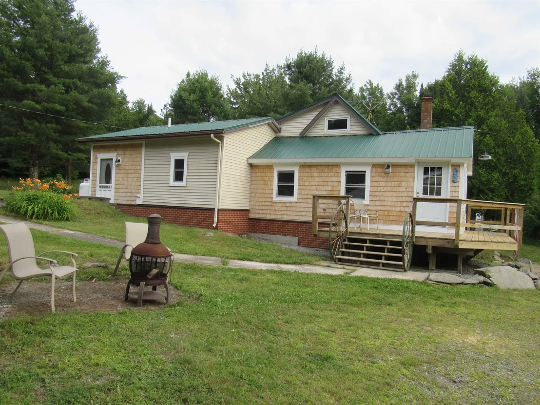 Photo of 21 Maple Hill