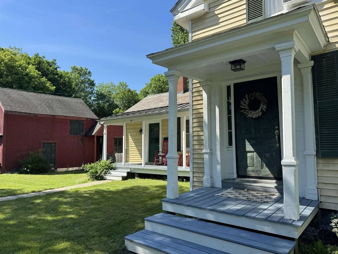 Photo of 14 Panton
