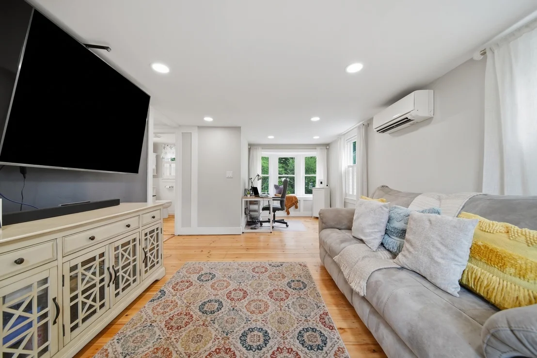 Photo of 27 Baker
