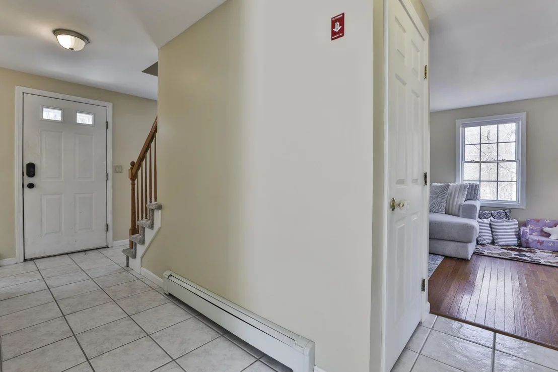 Photo of 229 Bee Hole