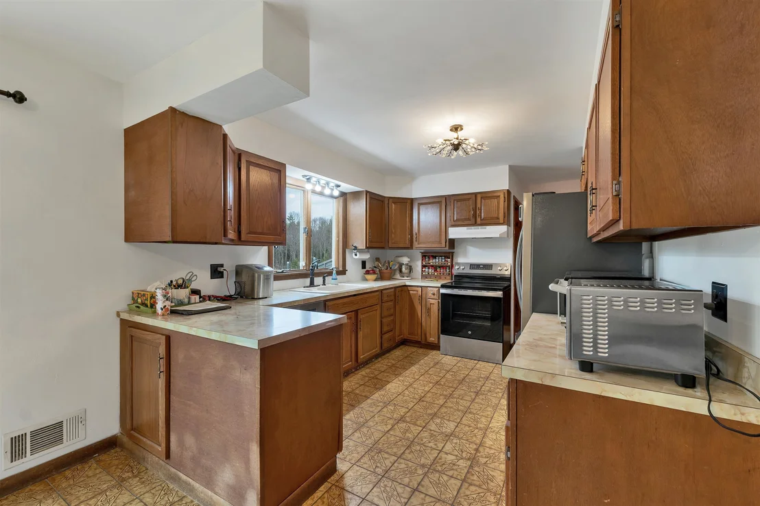 Photo of 44 Suncook Valley