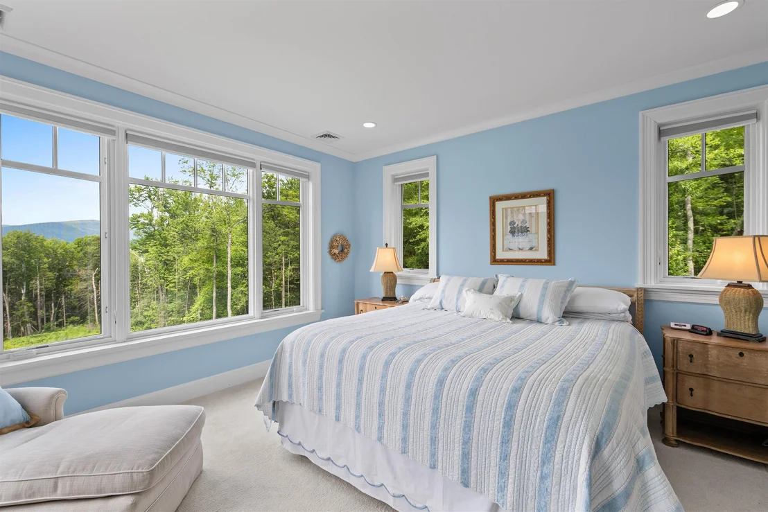 Photo of 32 Mountain View